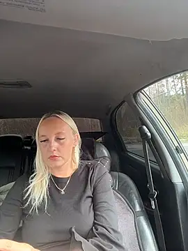 MerlinDave - Finger pussy/naked✌️🥵😋