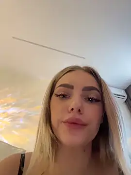 HugeBoobsAlice - EVERY 10TK HARD FINGERING PUSSY + SQUIRT