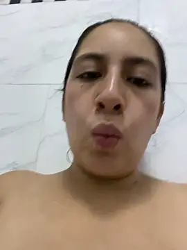 LatinPregnantRosie - SUCK AND LICK MY NIPPLES