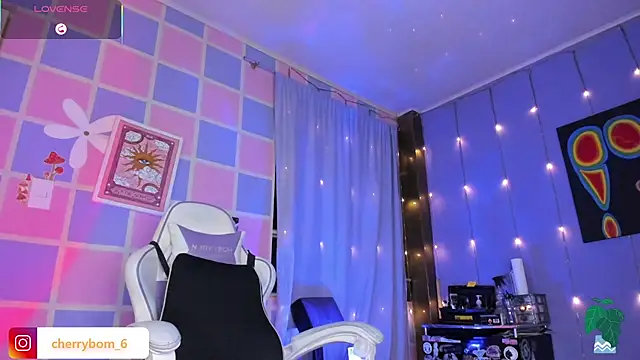 Cherrybom_ - anal with glass dildo