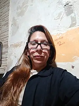 Cari75 - Masaje en teta 2 minutos