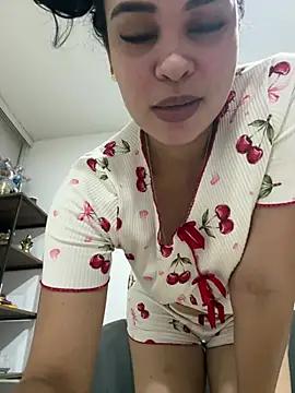 FOX_LATINA - Doggy naked
