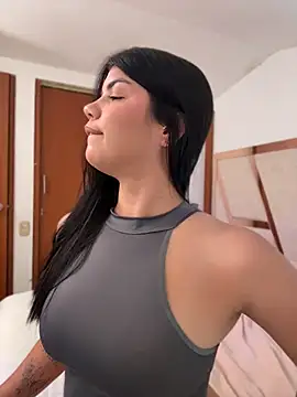 Emma_lopes - naked+ fingering💦🍆 pussy wet