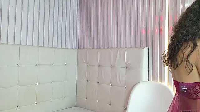Noah_Sweet - play boobs