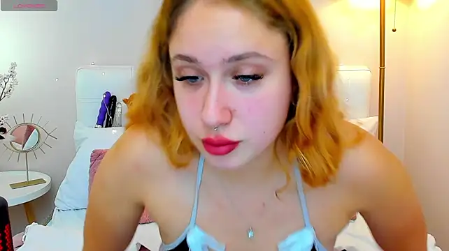 AuraSol - top off & play with tits