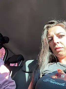 Almmaxxxx - Make us wet on uber😈❤️