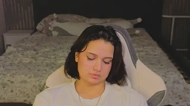 VivienRoss_ - BOOP MY NOSE