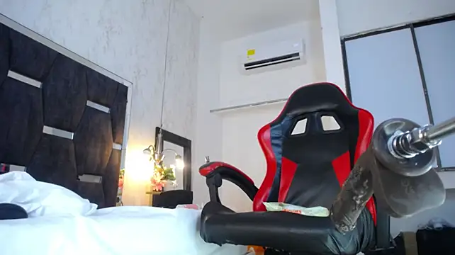 CurvyAry - fuck my Mouth and my pussy 3 min