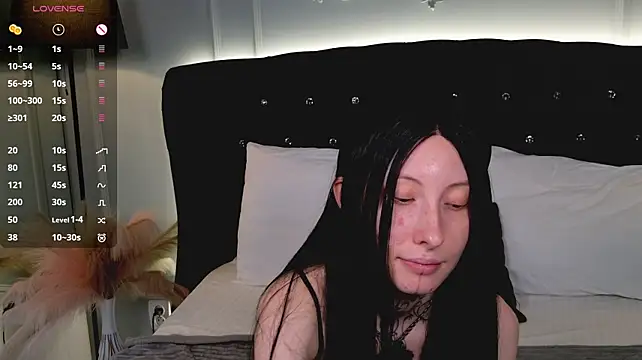 Roxy_morrison_x - spank them