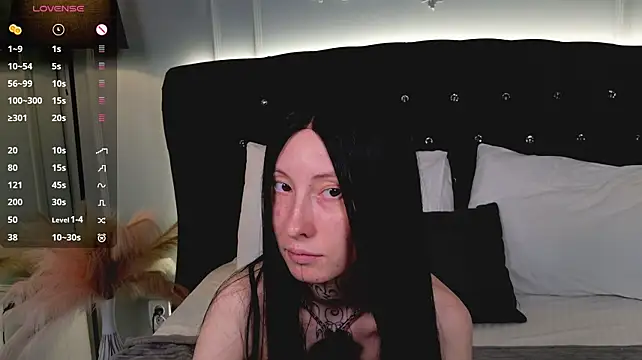 Roxy_morrison_x - spank them