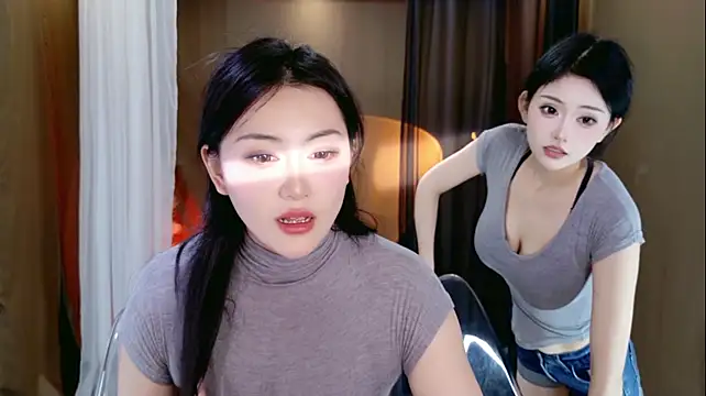 Banana-Milk69 - 精油按摩大腿Thigh massage with essential oils