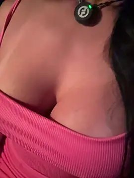 Its_viviana - Show tits