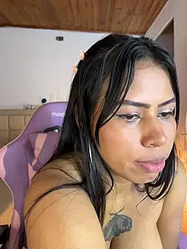 Mich-12 - show oil titts