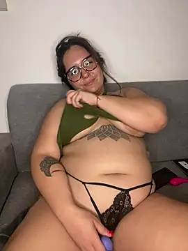 Amelia_3092 - Blowjov with saliva in titis