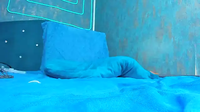 RedAssHottie - squirt