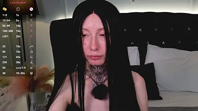 Roxy_morrison_x - spank them