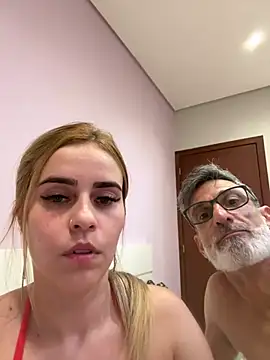 Soydoido - Mostras e chupar a bucetinha dela
