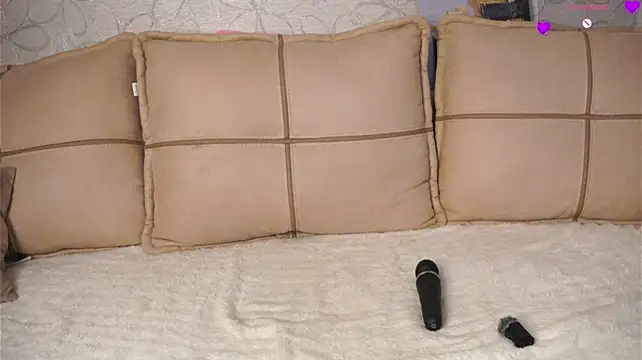 Velmessa - pussy show+every 50 tkn flash pussy