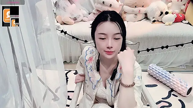 AKiKi711 - 我没什么特长，就是喜欢你世界特长