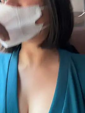 May-Squirt - Make my dress wet in puclic And squirt