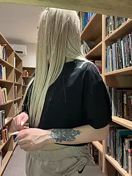 AlyssaFoxx_ - Show me Those Panties love <3