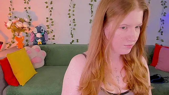 Tori_the_witch - panties stretch!