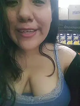 Kalani_Engel - show wet pussy