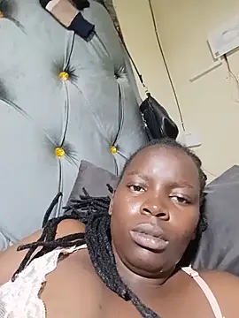 Ebony_emmah - Naked
