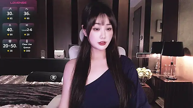 Aurora__77 - 周末快乐