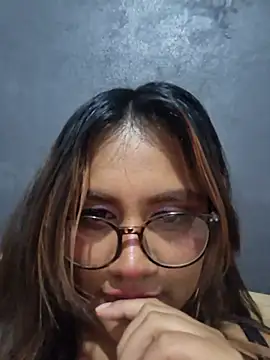 Tu_Vecina_Favorita - Tetas con aceite tits oil