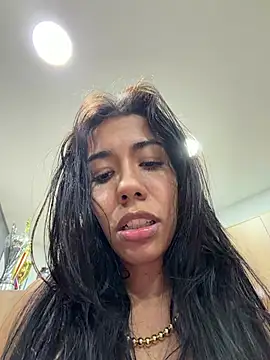 KatiaLover05 - 💜😈squir delante de mi jefe 🤤💕