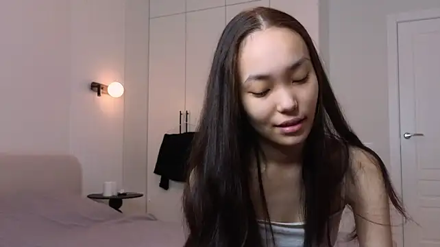 Totoro_k - lick my lips close to cam