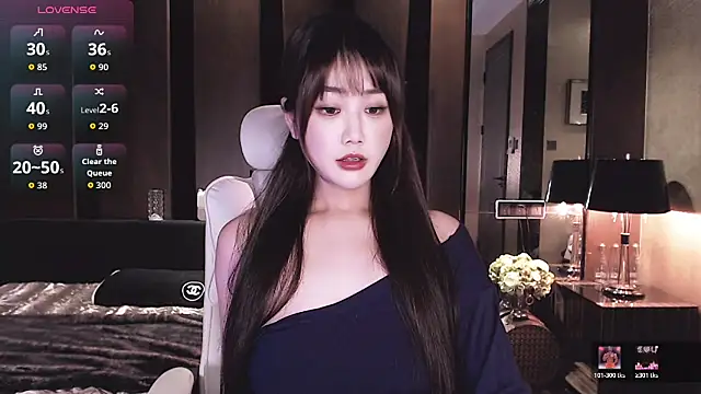 Aurora__77 - 周末快乐