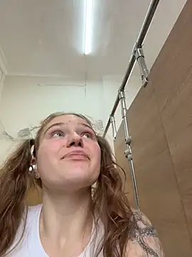 RussianWoman - tight cameltoe+caress pussy lips+LTFOTO