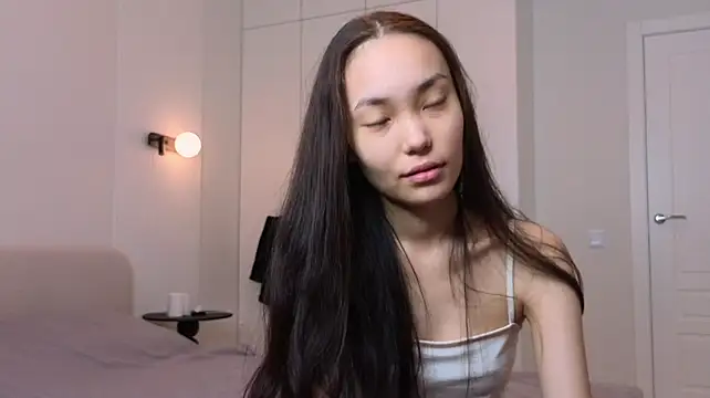Totoro_k - lick my lips close to cam