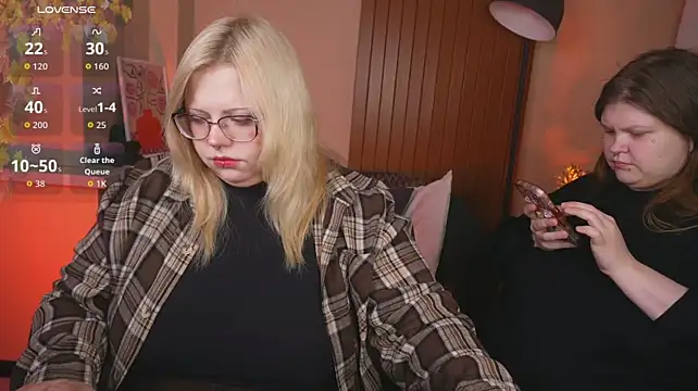 Yoki_Shizuko - Strip down to your underwear
