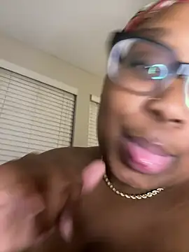 Layitinme - VIBRATOR IN ASS😉💦
