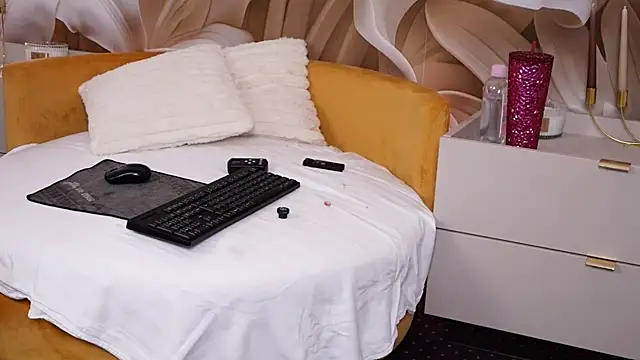 ClaraHazel - Suck finger / Blowjob Tease
