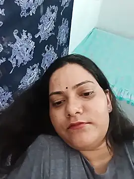 Anushka_Singh0