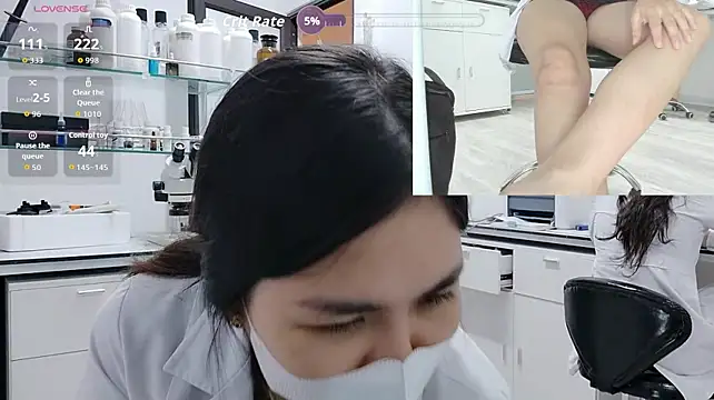 Lubeyou_KT - naked under coat+2m ctr at LAB