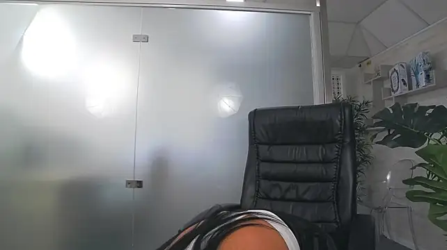 YaraXCox - 🔥GET ME NAKED