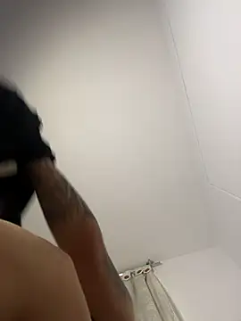 Alysson_As - DILDO IN MY PUSSY 🍆