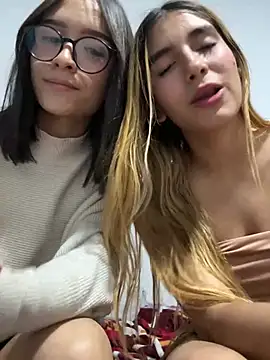 Lucy_lu01 - Whipping ass doggy style