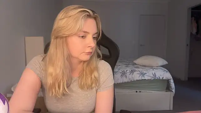 Aussiegirll - BOOB FLASH