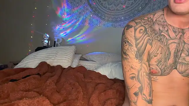 2freaksandacam - 69 3 min + 96 3 min💦🍆😝