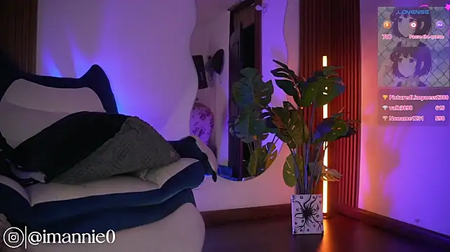 AnnieCouperr