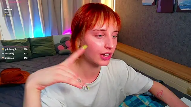 Nami_Ri - spank ass in doggy pose