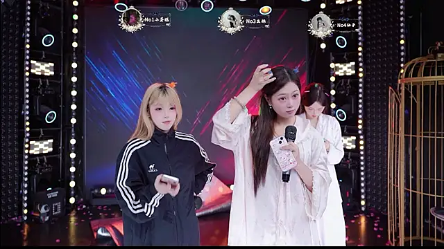 Sexybaby-99 - 全员接力舞大型蹦迪现场
