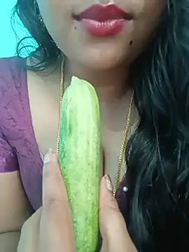 Raksitha_kannada - Pussy fuck with cucumber 🥒