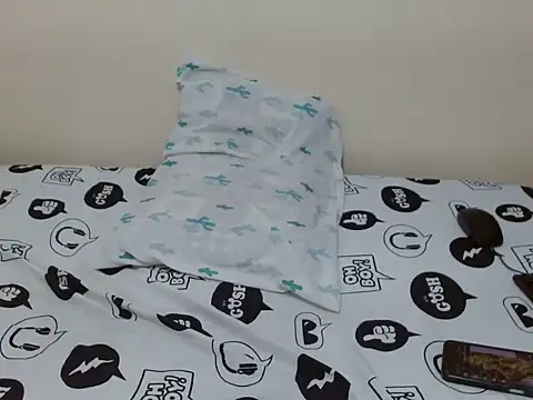 Queen_ema1 - FART LOUD